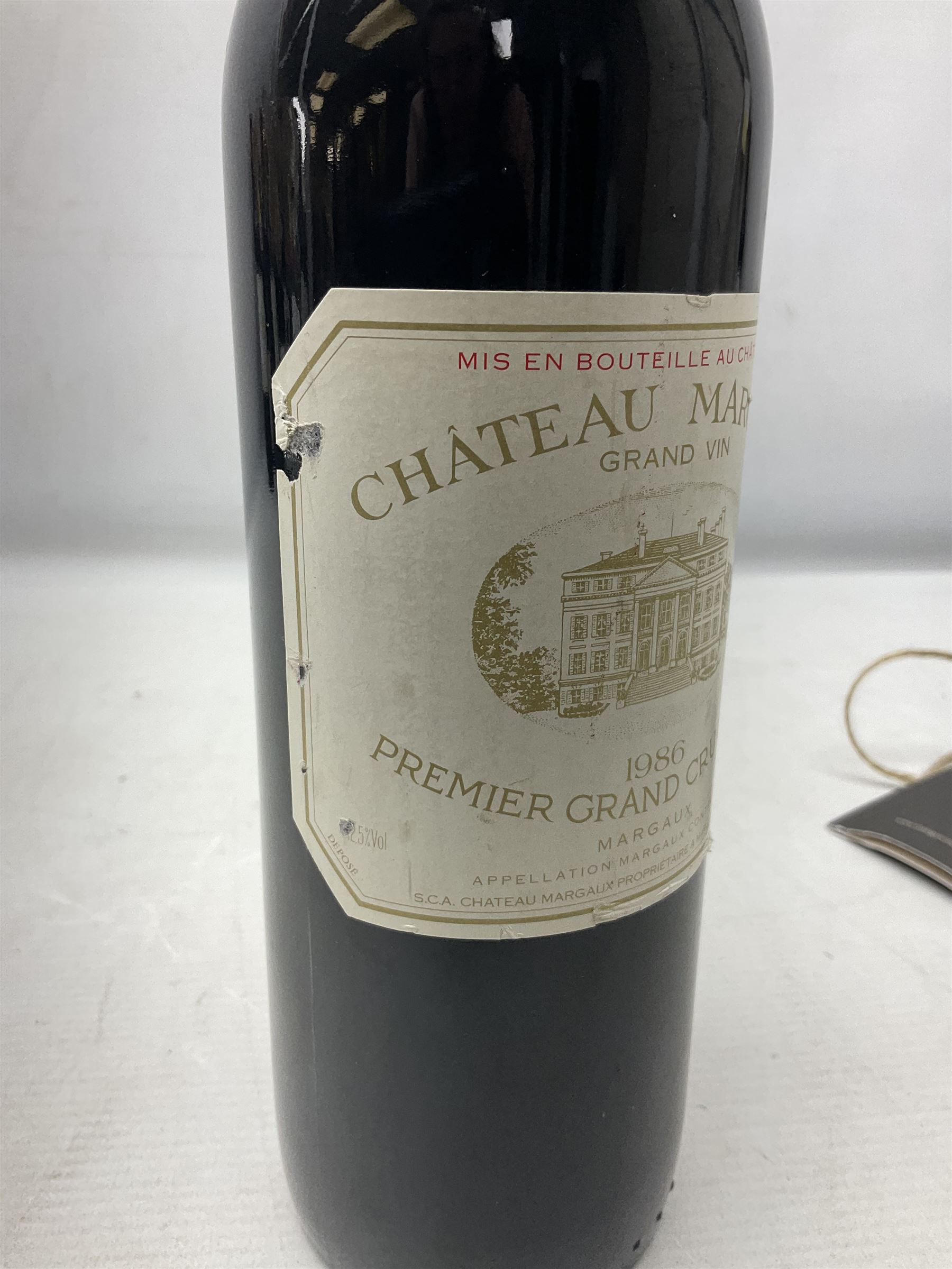 Chateau Margaux, 1986, Premier Grand Cru Classe Margaux, unknown contents and proof 