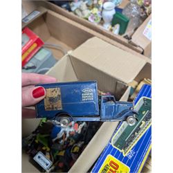 Hornby Dublo Co-Bo diesel locomotive, boxed, one other Hornby steam locomotive, Hornby accessories, four Minic cars and a collection of Deetail soldiers 