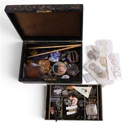 Jewellery box and contents, including 9ct gold cufflink (and an unmarked matched example),...