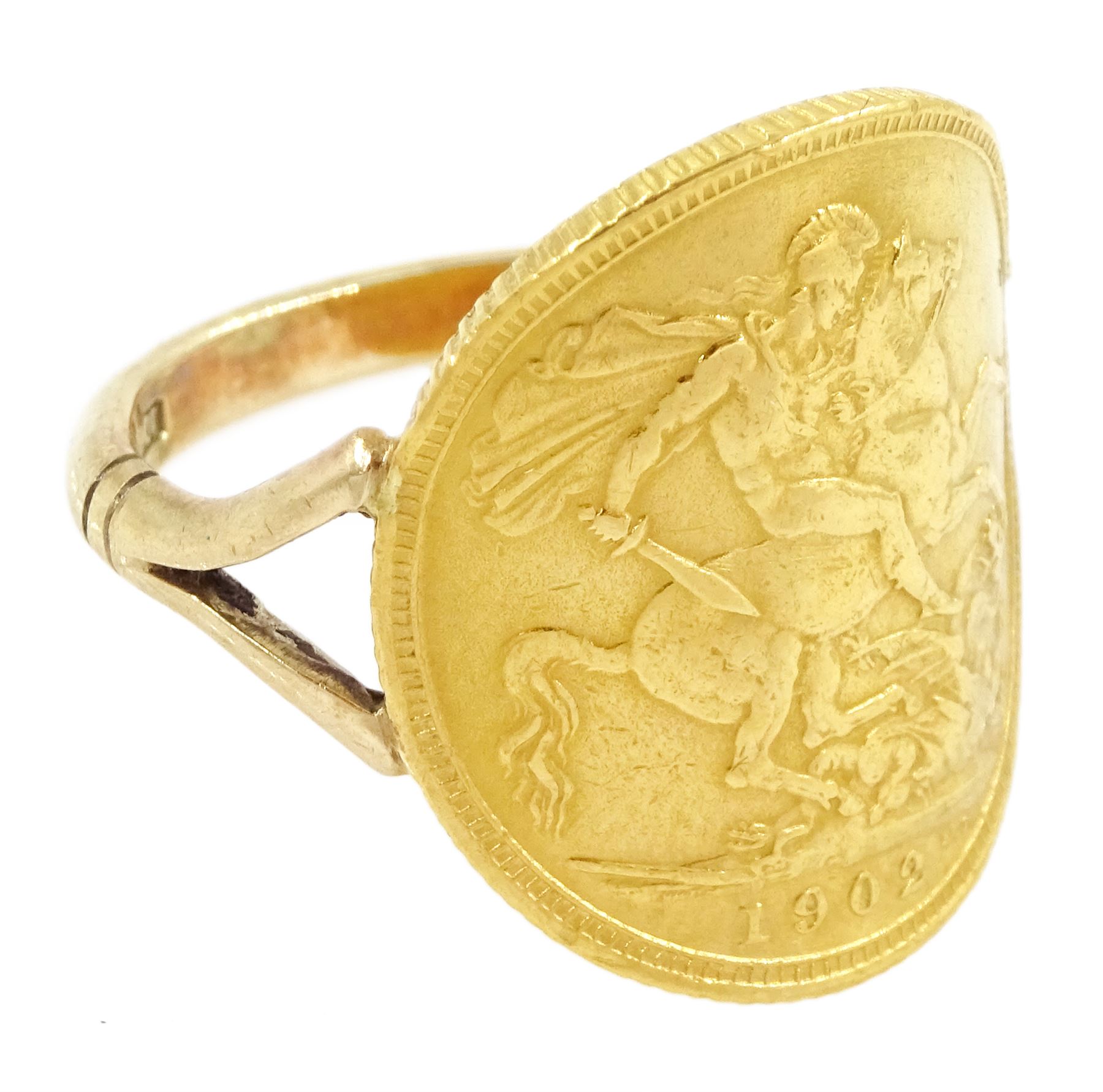 King Edward VII 1902 gold full sovereign curved coin ring, on 9ct gold soldered shank