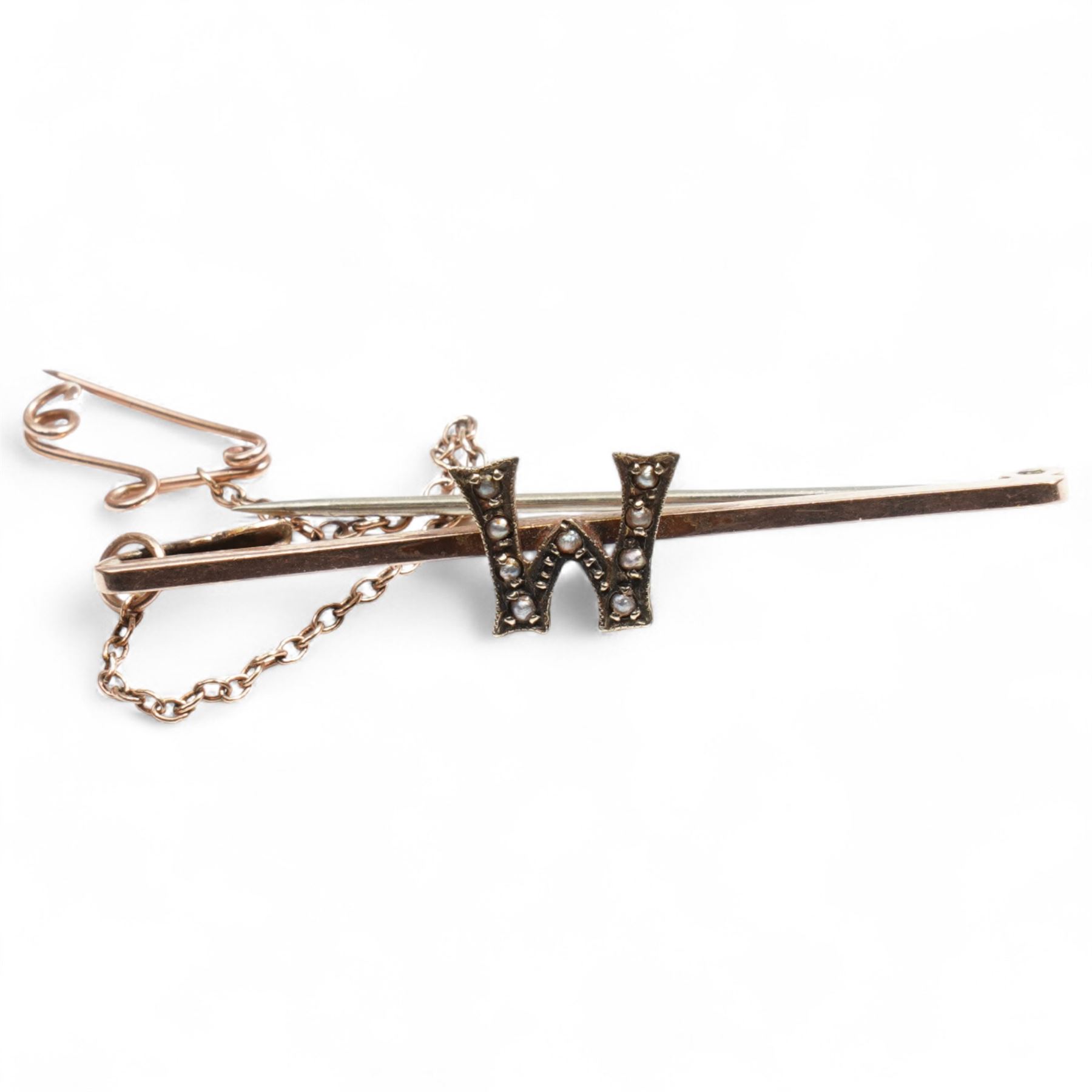 9ct gold sapphire pendant, with 15ct gold pearl pendant bail and a 9ct gold 'W' brooch 