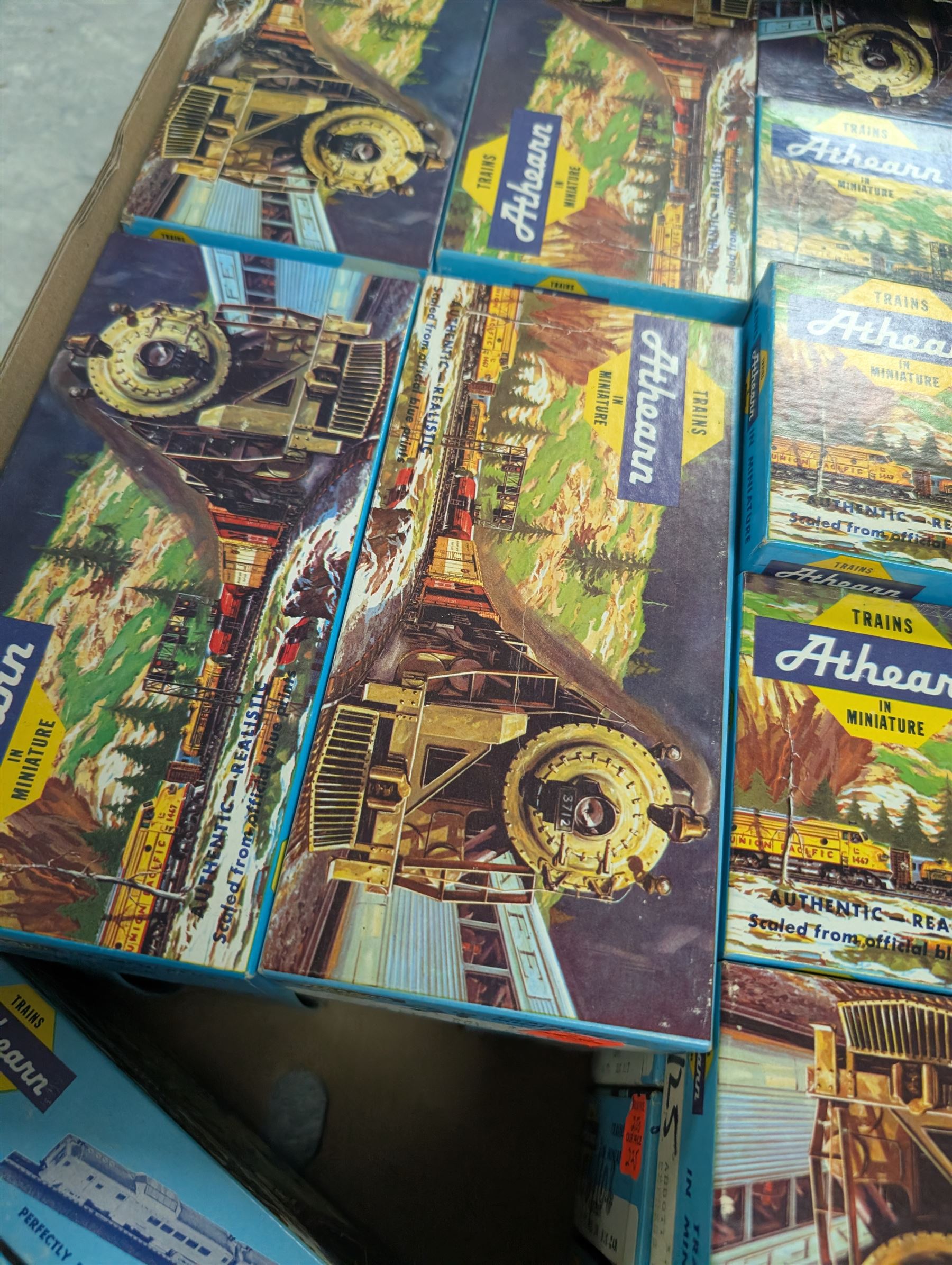 Large collection of HO scale Athearn kit built rolling stock, boxed