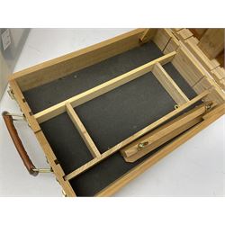 Chatsworth box easel, together with a Reeves table easel, collection of Wentworth jigsaw puzzles and two picnic baskets