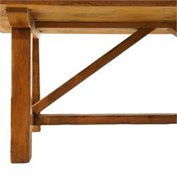 Quality golden figured and burr oak farmhouse refectory dining table, the rectangular plank top with cleated ends, raised on square supports united by arched and H-stretcher trestle base