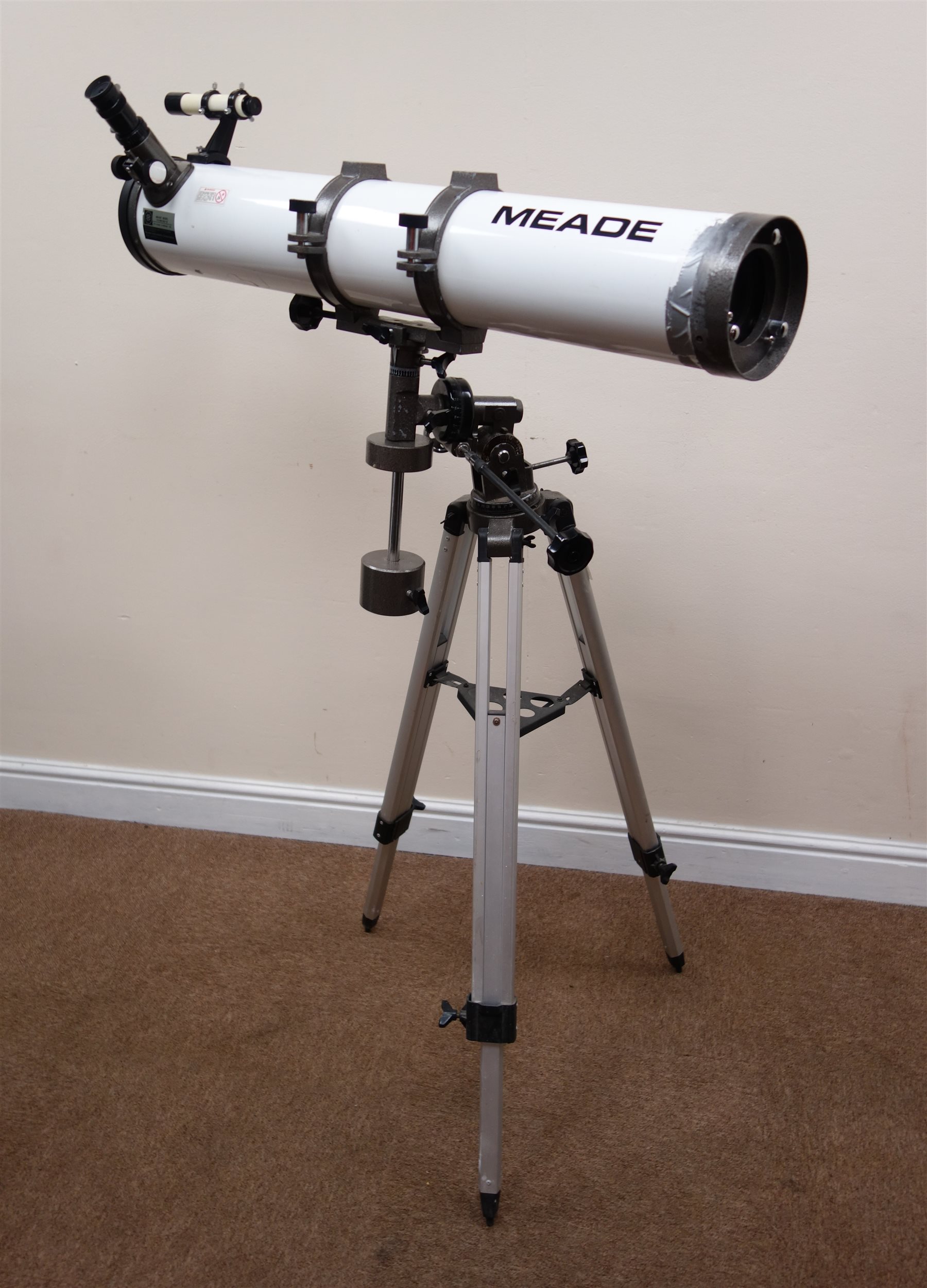 Meade 114mm cheap
