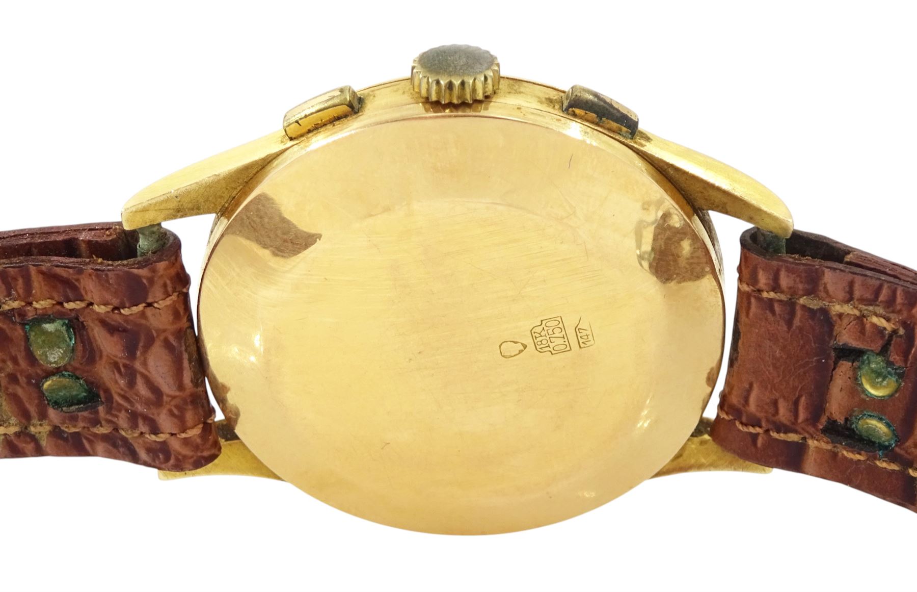 Chronographe Suisse gentleman's 18ct gold manual wind chronograph wristwatch, circa 1950, silvered dial with dagger and Arabic hour markers, subsidiary dials at 3 and 9 for seconds and 30 minute recording, stamped 18K 750 with Helvetia hallmark, on brown leather strap