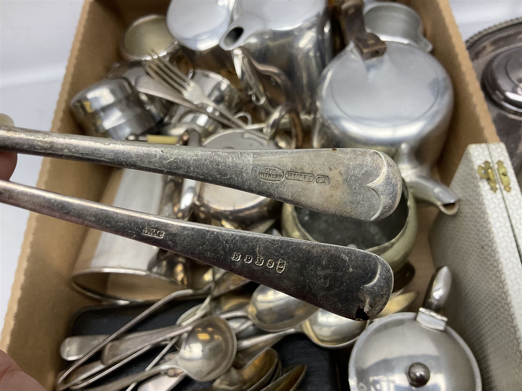 Collection of silver plate to include teapots, coffee pots, milk jug, sucrier, serving spoons, etc, together with pewter tankards 