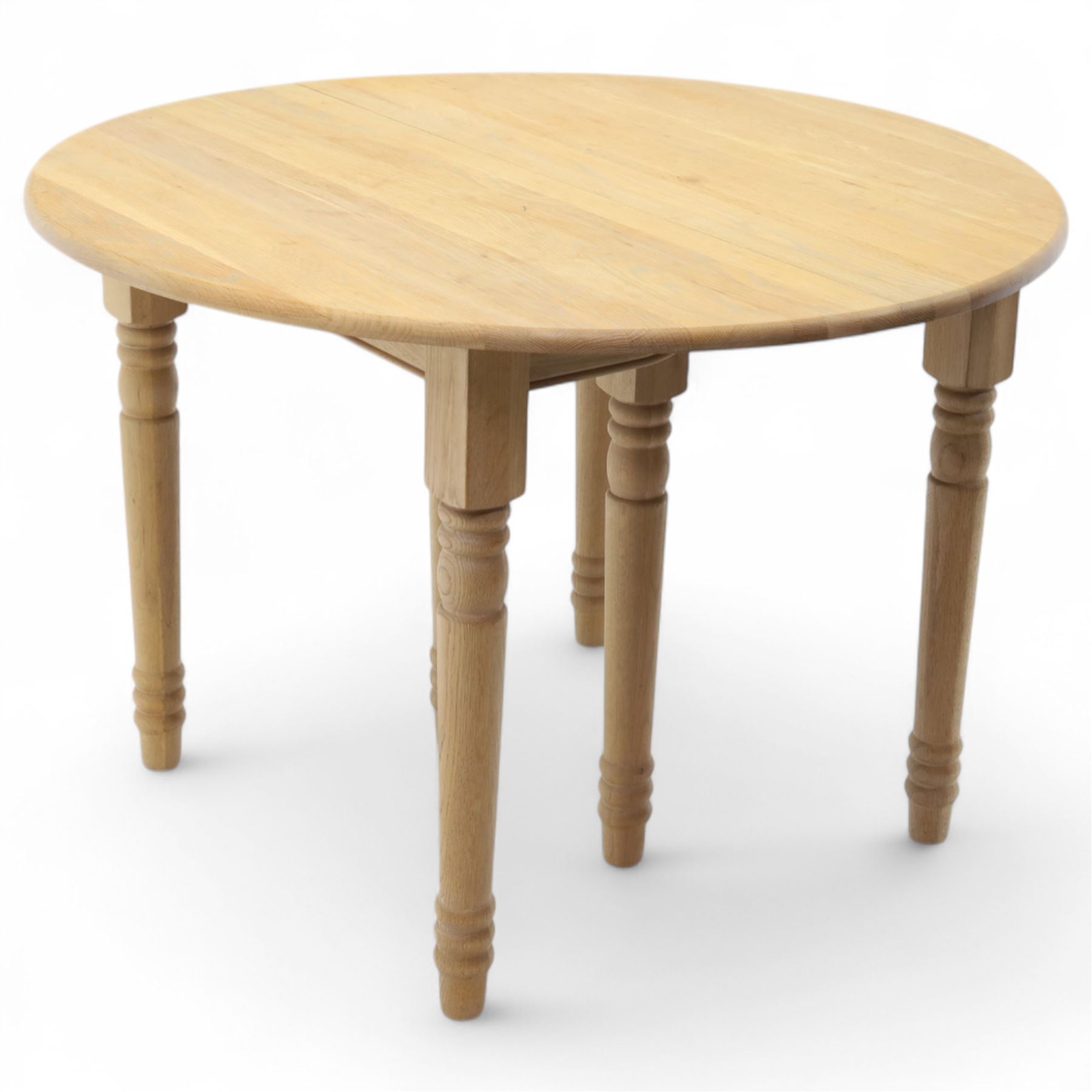 Neptune – Sheldrake limed oak extendable dining table and eight Havan loom chairs, the oval top in limed oak finish with four additional leaves extending the table to seat up to ten (Extends to cm), raised on turned legs with two additional centre supports, the matching Havan loom chairs finished in grey with cream upholstered seat covers (H 95cm, W 47cm, D 55cm)