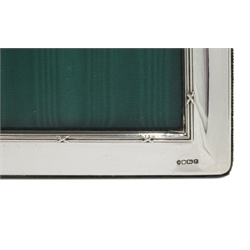 Harrods Ltd silver mounted green velvet lined photograph frame, Sheffield 1993, overall 21cm x 16cm