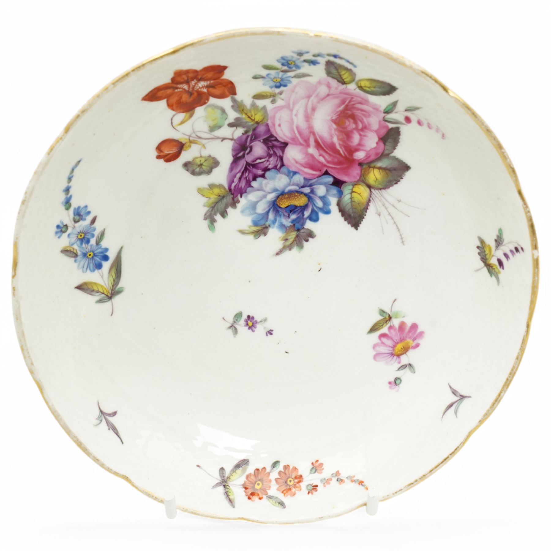 Pair of Derby teacups and saucers, attributed to William Billingsley, decorated with sprays of flowers with scalloped gilt edges, with crown, D mark and crossed batons in red, pattern no. 42 (4)