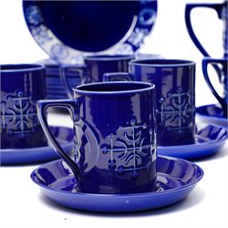 Portmeiron 1960s Totem blue pattern coffee service, comprising coffee pot, ten cups and nine saucers, two sucriers, milk jug and ten side plates 