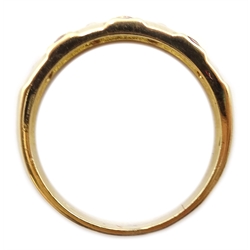  9ct gold pink stone set ring, hallmarked   