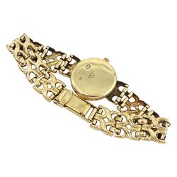 Accurist ladies 9ct gold quartz wristwatch, on integral 9ct gold bracelet strap, hallmarked