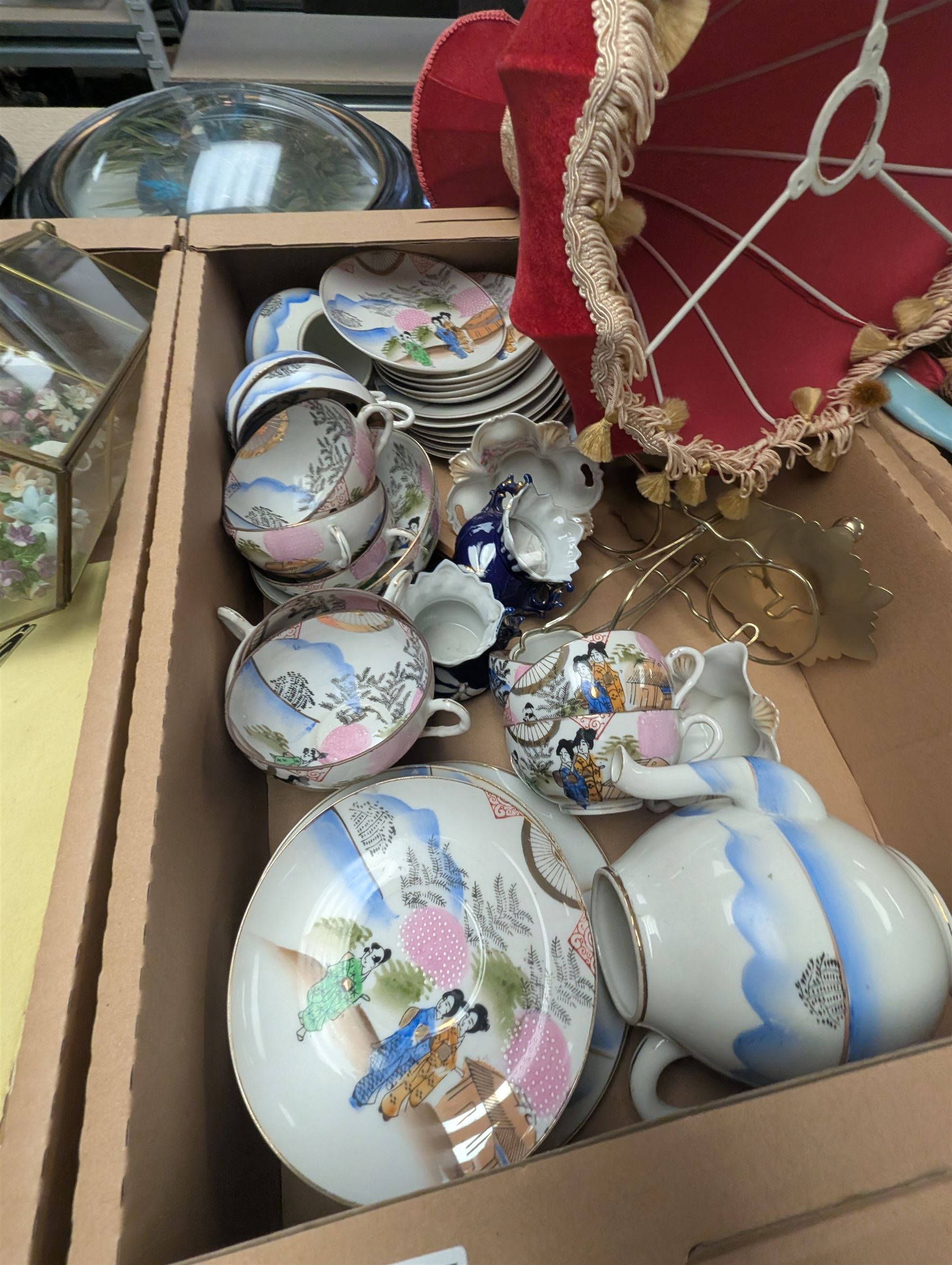 Japanese tea service, wash jug and bowl, Metamec mantle clock, table lamp with shade, and other ceramics and collectables, in four boxes