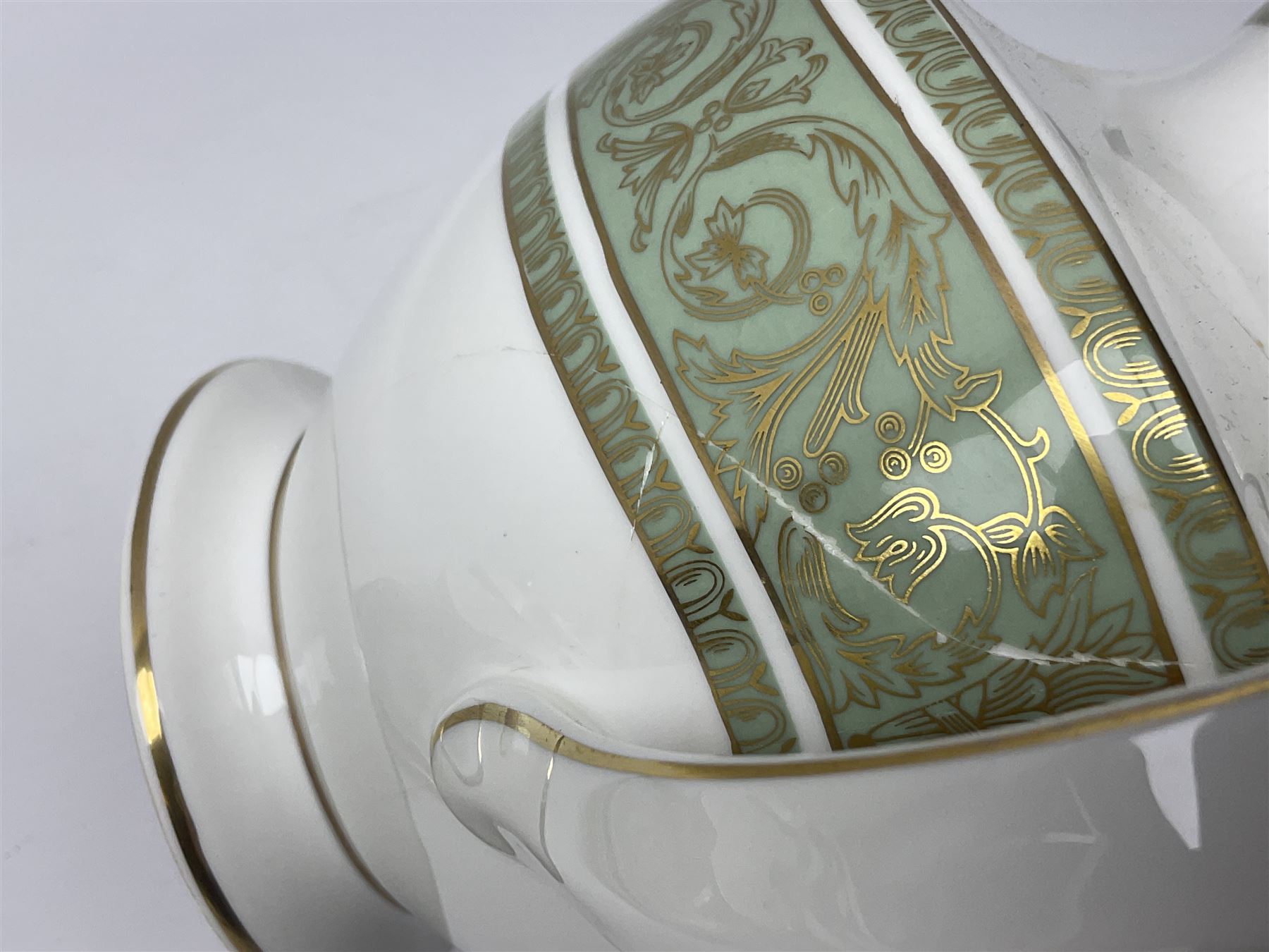 Royal Doulton English Renaissance pattern tea service, comprising teapot, milk jug, open sugar bowl, covered sugar bowl, seven cups, eight saucers and eight side plates (27)