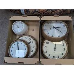 Gents and similar circular slave clocks, in two boxes