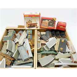 '00' gauge - quantity of kit-built plastic and cardboard layout buildings