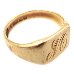  9ct rose gold signet ring, Birmingham 1915, approx 6.2gm  