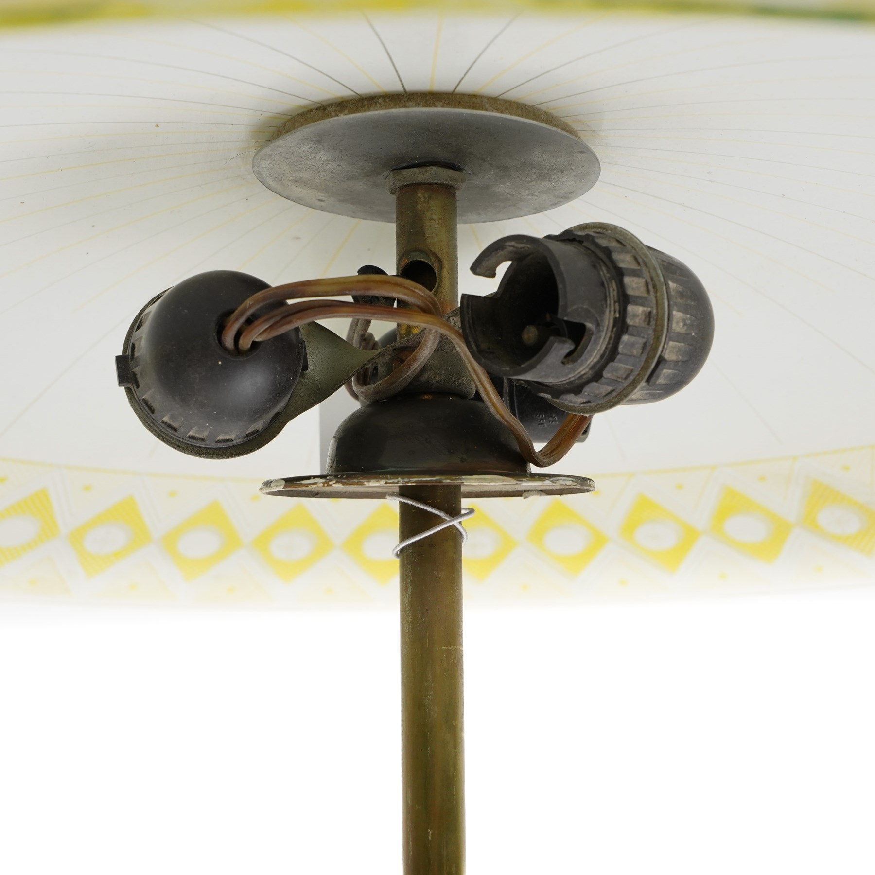 1960s yellow and white glass umbrella chandelier, with brass suspension rod and three lightbulb sockets, Light D47cm, Rod H43.5cm