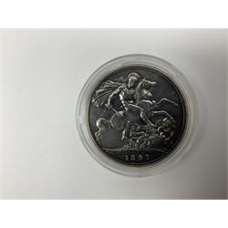 Queen Victoria 1897 crown coin, three King George V half crowns, King George VI 1937 crown, Queen Elizabeth II 1977 silver proof crown cased with certificate and other coinage 