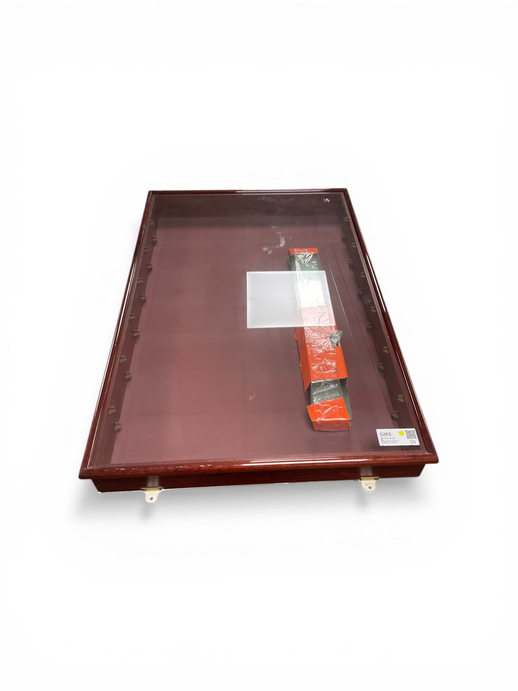 Diecast model display case with glass shelves, H84cm, W55cm