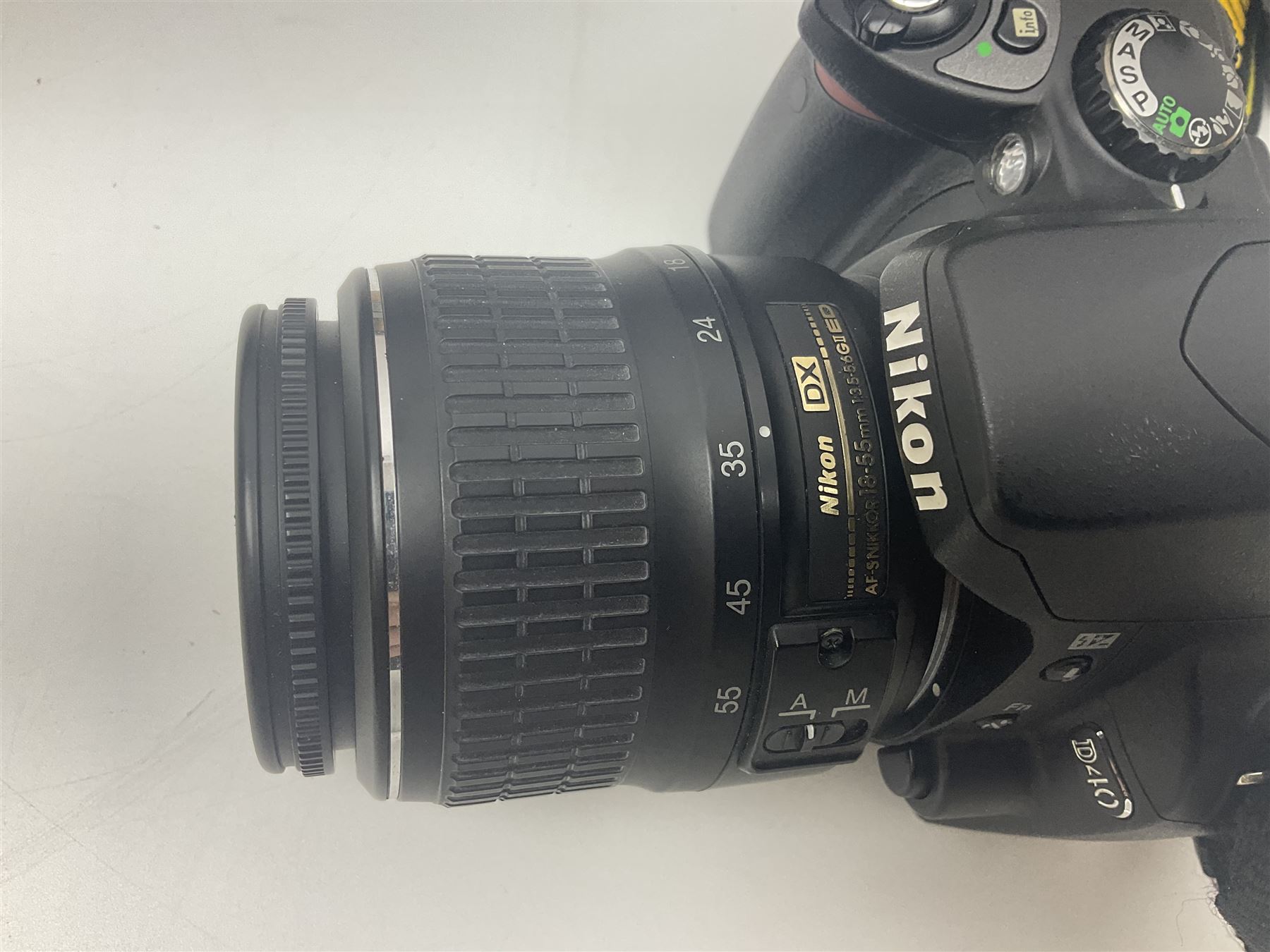 Nikon D40 camera body, serial no 742750, with Nikon 'AF-S Nikkor ED 18-55mm 1:3.5-5.6GII' lens, and case