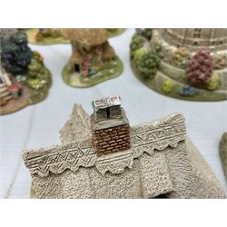 Sixteen Lilliput Lanes, to include The Golden Jubilee, Round Tower - Windsor Castle, Castle of the Golden Chalice, Travellers Rest, with box and deed,  Summer Days, Sunshine Creek, Writing with Lewis Carol, with box and deed,  etc 