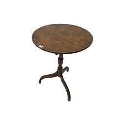 Early 19th century mahogany tilt-top pedestal table, the circular top with reeded edge, raised on turned support with reeded tripod base
