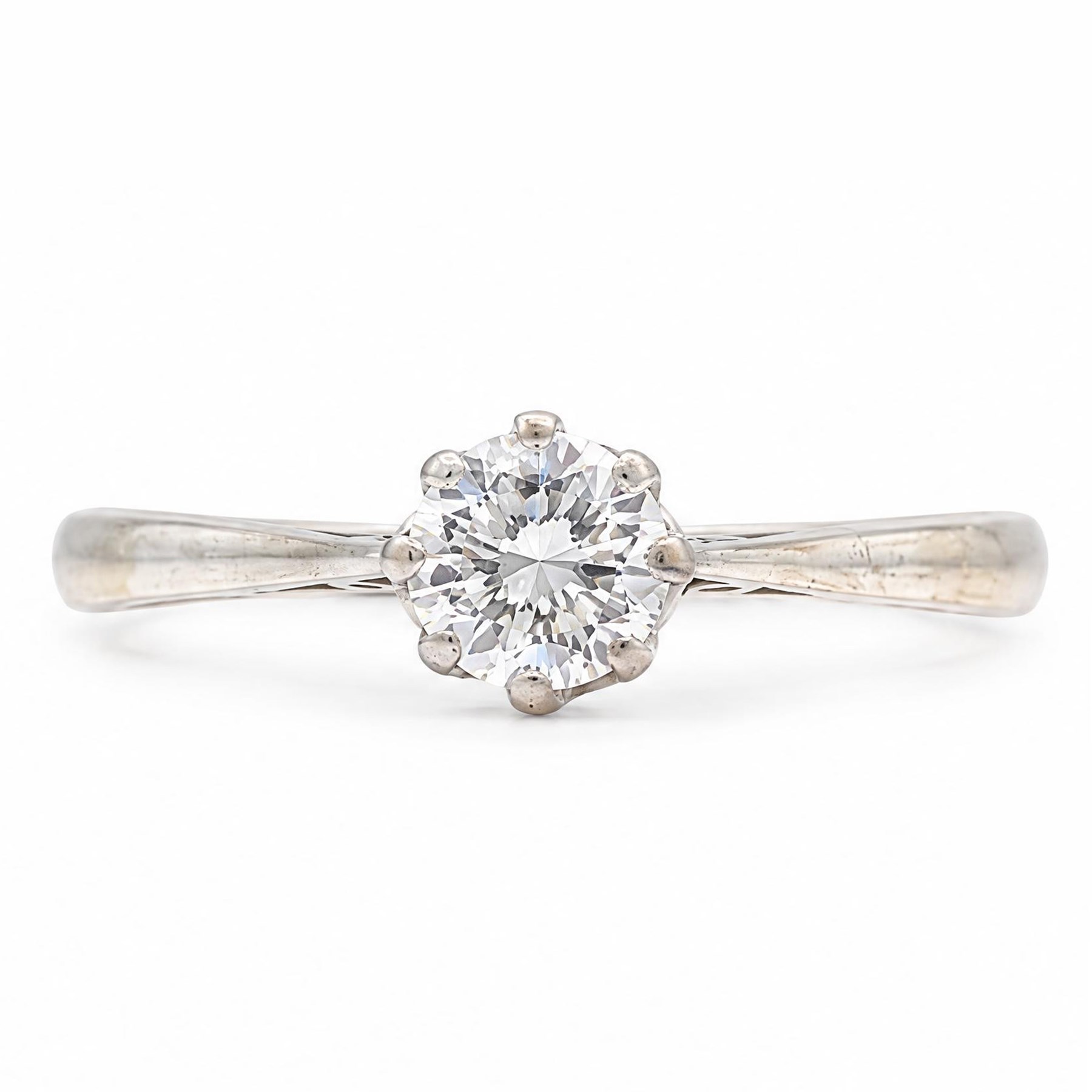 White gold diamond ring, eight claw set with a single round brilliant cut diamond of approx 0.50 carat, stamped 18ct