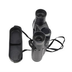 Zeiss 8 x 20 B binoculars, serial no. 50572 made in West Germany, in original soft case