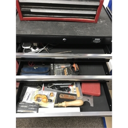 Halfords Advanced six drawer tool chest on castors with a quantity of various hand tools and a Halfords Professional tool chest, single hinged lid and four drawers