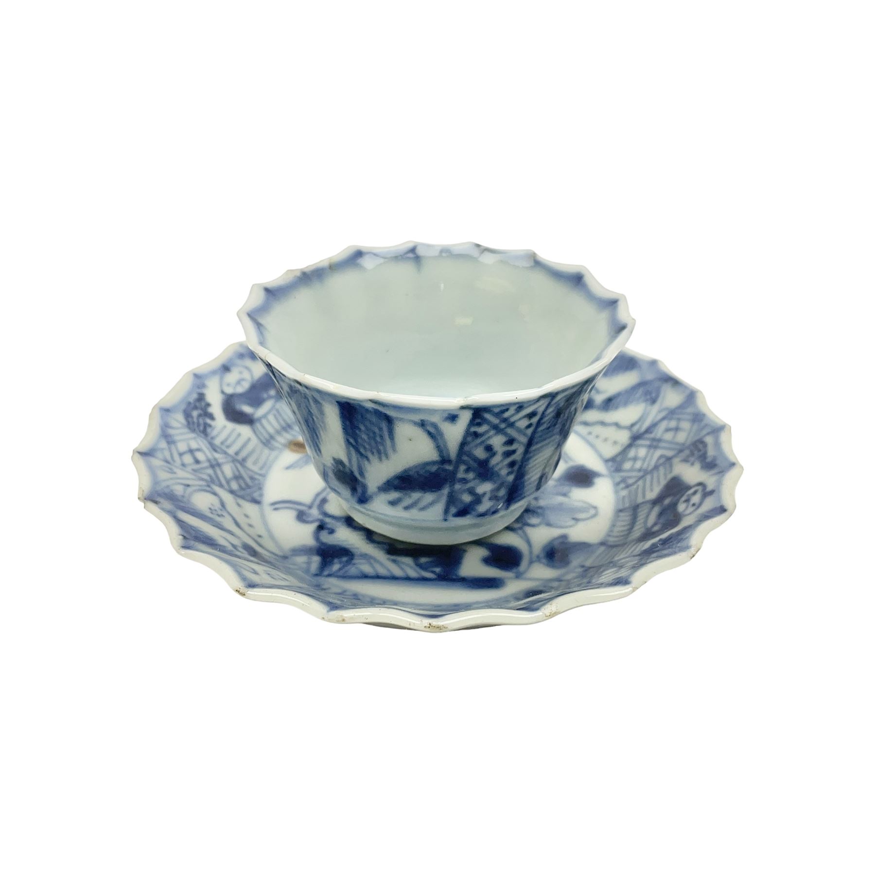 Chinese Kangxi blue and white fluted tea bowl and saucer 