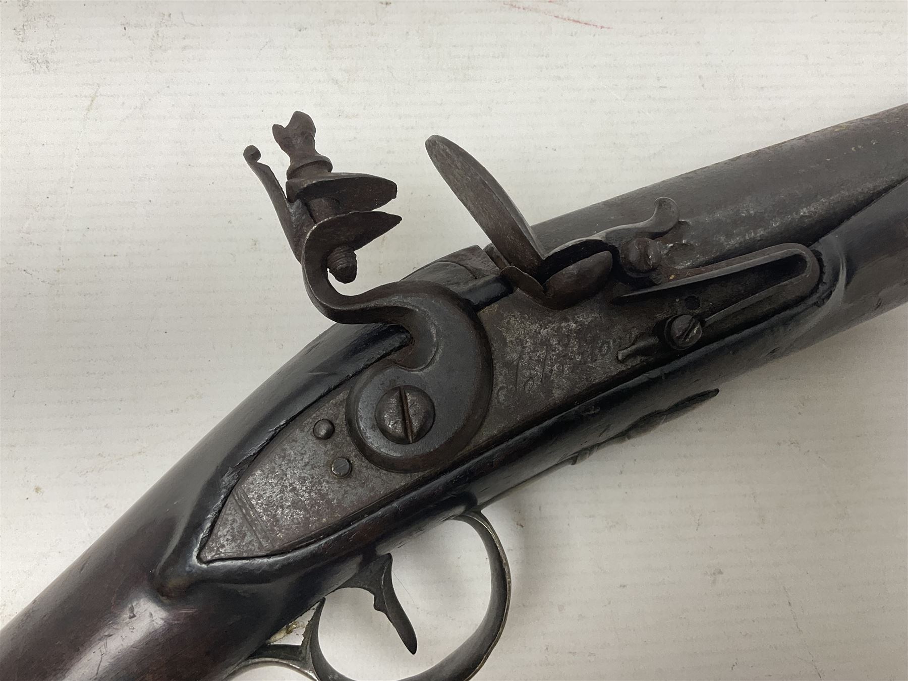 Early 19th century flintlock single barrel sporting gun by Johnston, approximately 14-bore, with 94cm(37