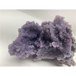 Grape agate cluster, formed of spherical quartz crystals, in purple tones, H15cm, L20cm