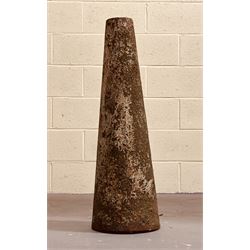 Large cast iron blacksmiths mandrel. H92cm.  - COLLECTION BY APPOINTMENT FROM: The White House, Thirsk Road, Easingwold, York, YO61 3NF - CALL 01723 507111 TO ARRANGE