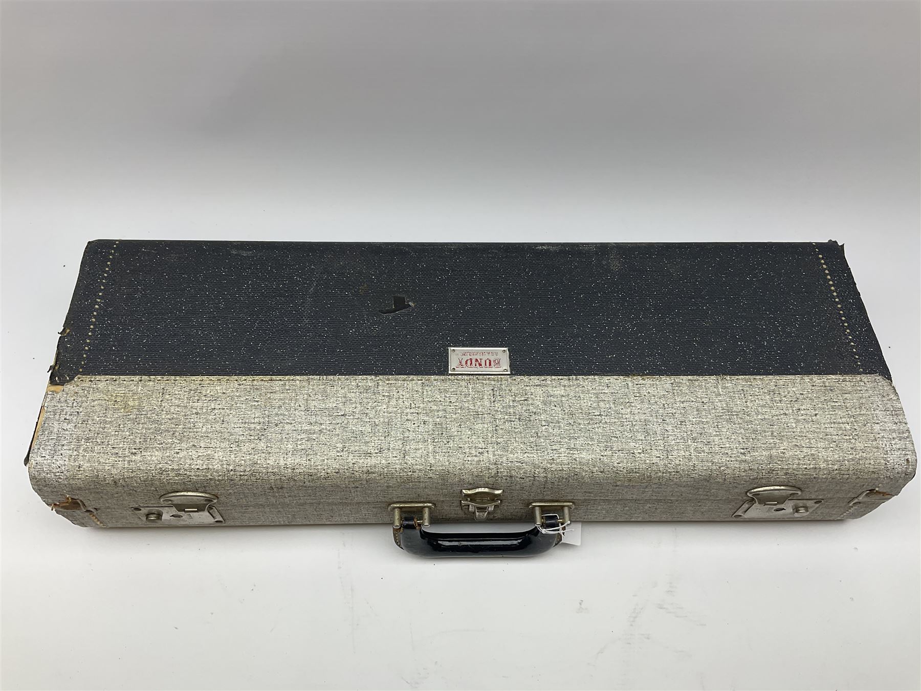 Selmer Bundy alto clarinet with nickel mounts and Yamaha 5C mouthpiece US Pat. 2775915 L81cm, in fitted carrying case with various accessories