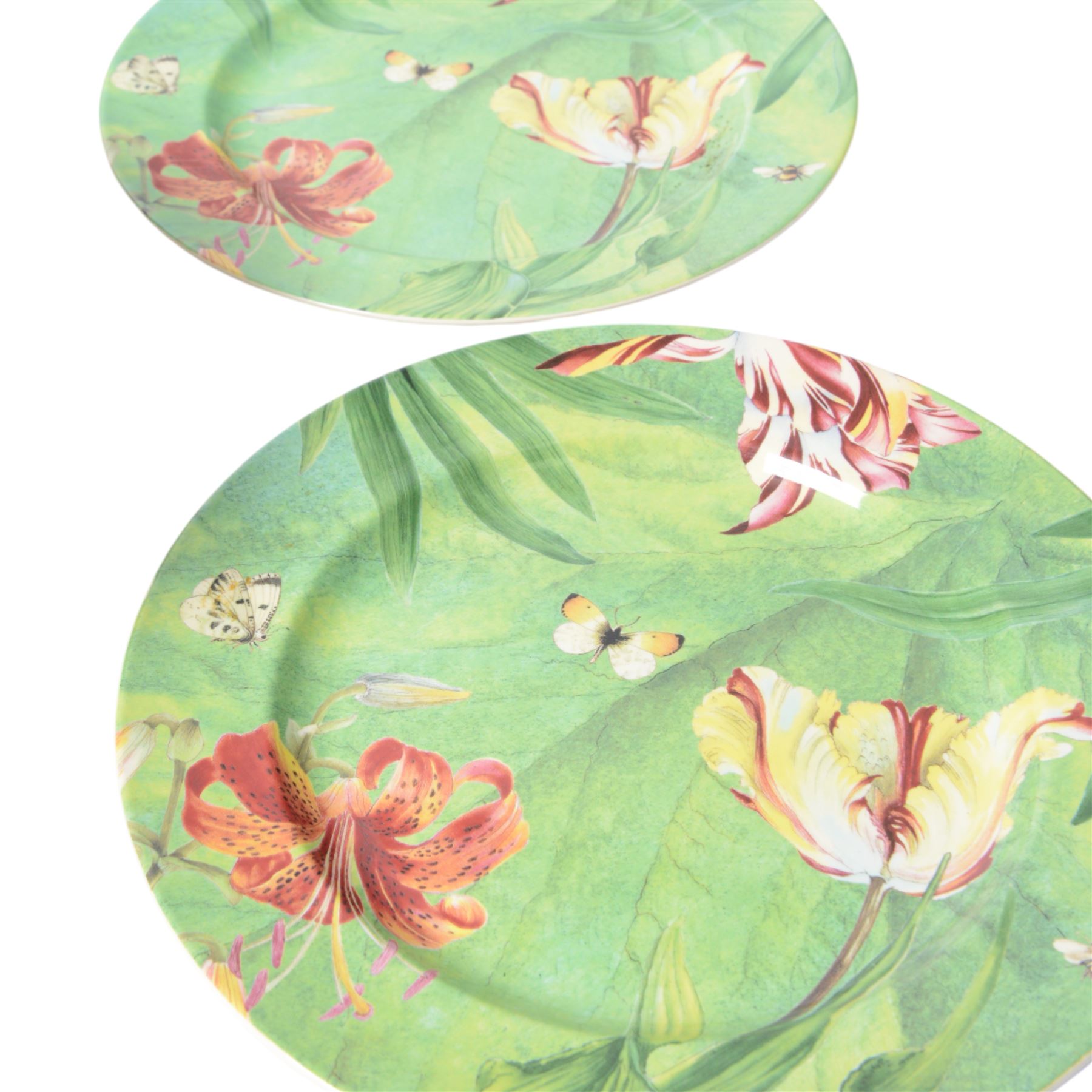 Modern Spode dinner service for twelve plates settings, decorated in the Floral Haven pattern, comprising large plates, smaller plates, dishes, side plates, and pair of serving bowls, largest plates D32cm