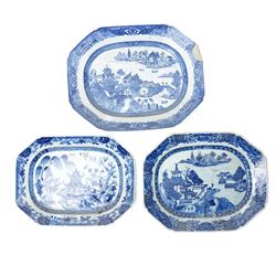  18th century Chinese export platter decorated in blue and white with a river landscape W4...