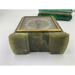 Elliot mantle clock, in agate case, with gilt dial, together with a rectangular malachite box, box W18cm