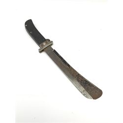 WW2 US Army Airforce pilot's survival machete the 25.5cm steel blade stamped Camillus, with blade cover L40cm open