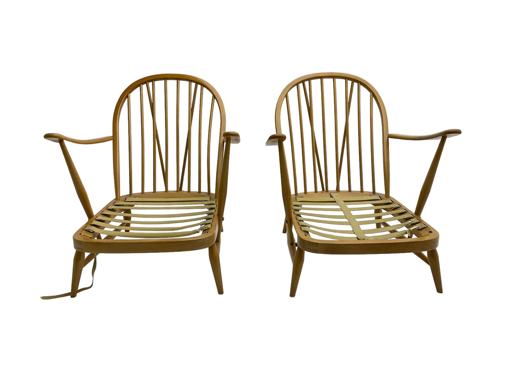 Ercol - 'Windsor' three seat settee (W175cm, H77cm); and pair ercol 'Windsor' easy armchairs (W70cm, H77cm), (no cushions, frames only)