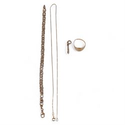 9ct gold jewellery including a bracelet, chain, ring etc