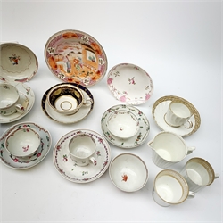 Collection of 18th and 19th century English porcelain including Newhall, Coalport, Worcester, Caughley and others (25)