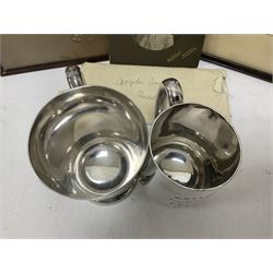 WWI bronze death plaque to Edwin Smith, together with two tankards presented to E.Smith and photographs of his family  