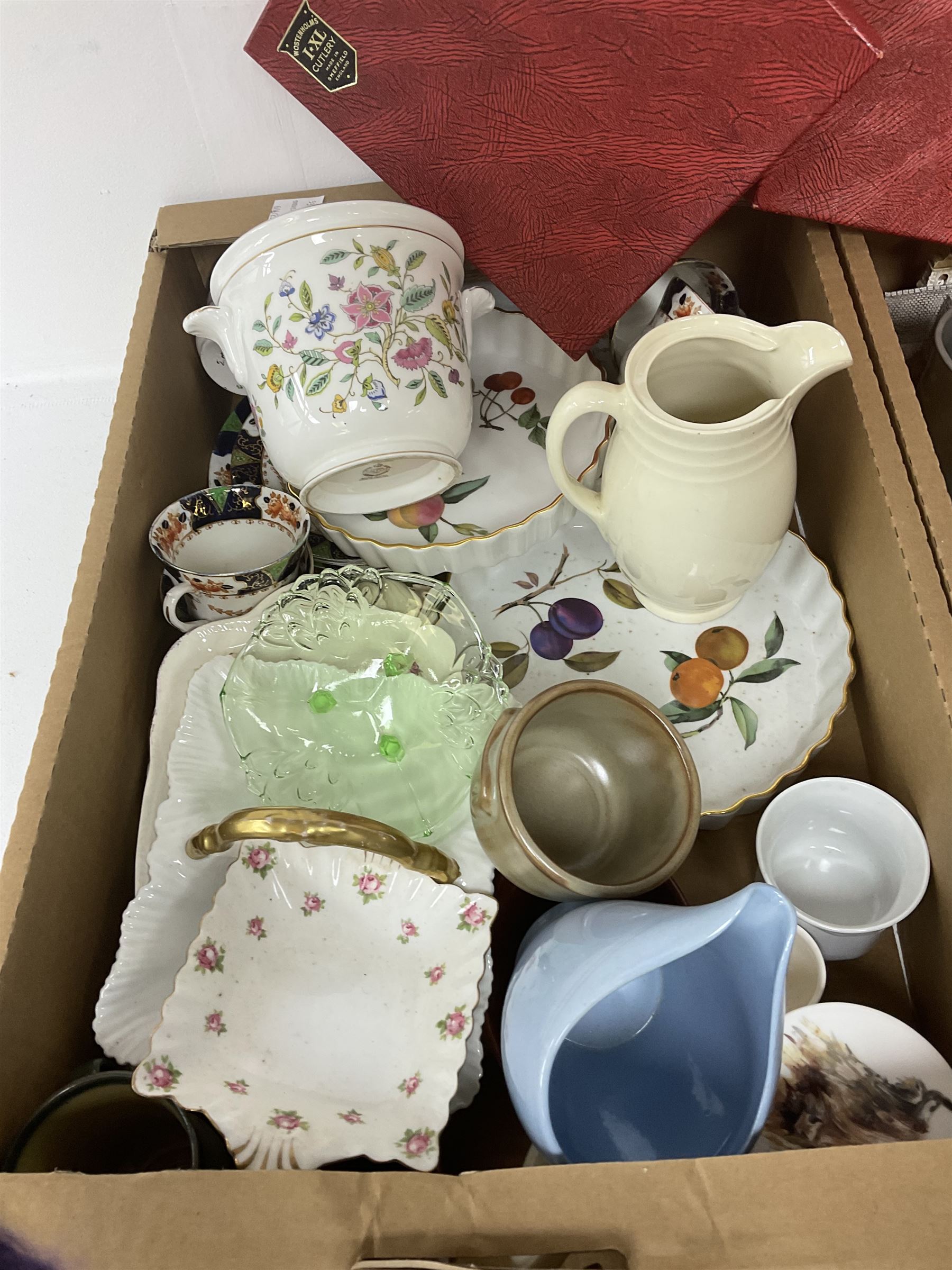 Minton Haddon Hall planter, together with Royal Worcester Evesham pattern dishes, glassware and other collectables, in three boxes 
