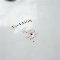 Early 19th century Chamberlain's Worcester egg stand of serpentine circular form fitted with five egg cups and decorated with flowers on a blue and gilt ground with gilt border and on paw feet D20cm. Printed mark used on the Regent body circa 1811-1820 
Provenance: property of a Nobleman