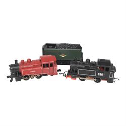Seven 00 gauge locomotives, comprising Hornby R751 Class 37 diesel, Bachmann Elvis King of Rock And Roll Express, Hornby Merchant Navy United States Lines, Hornby A4 Class Quicksilver, three tank locomotives and two tenders, all unboxed