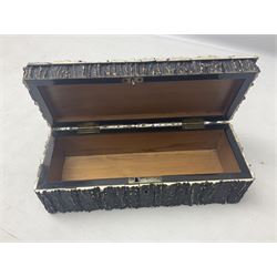 19th century elk horn and cedar wood box, with carved finial, H12cm, L27cm