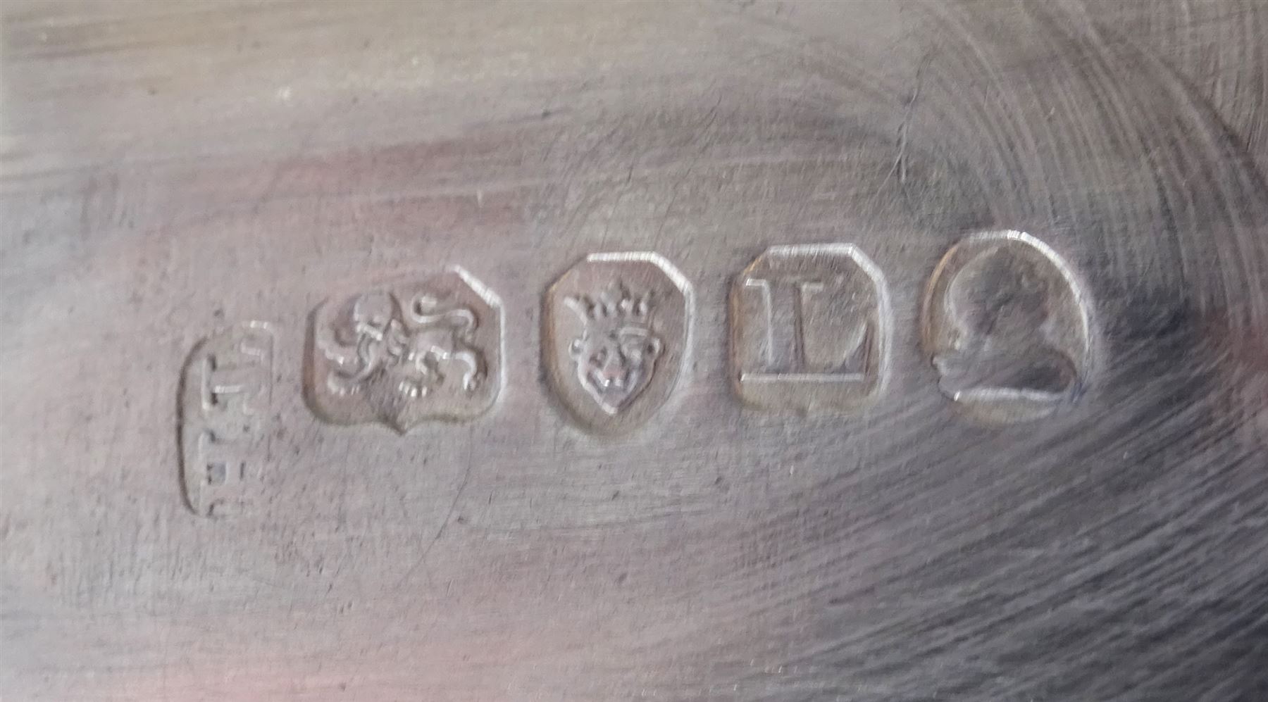 George III silver nutmeg grater makers mark TH, London 1806