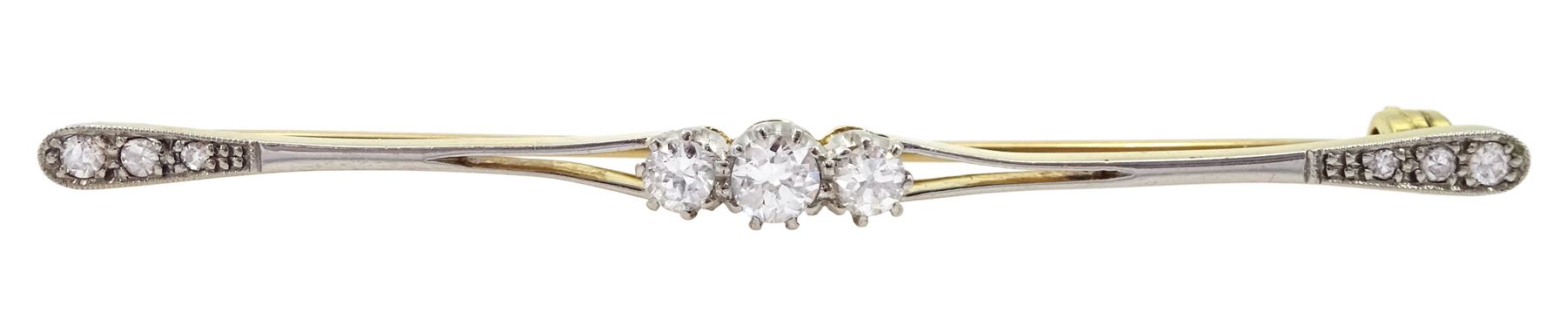 Early 20th century gold and platinum diamond brooch, total diamond weight approx 0.35 carat, in fitted velvet and silk lined box by Sweeneys, Bradford